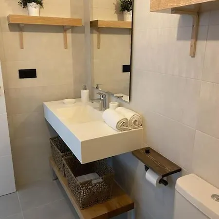 Apartamento Precioso Con Terraza Y Piscina En Portonovo-sanxenxo *
