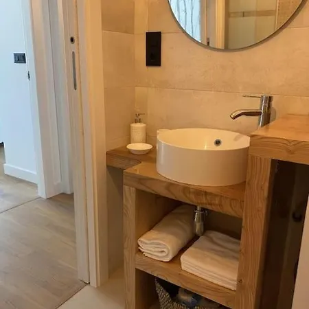 Precioso Con Terraza Y Piscina En Portonovo-sanxenxo * Portonovo