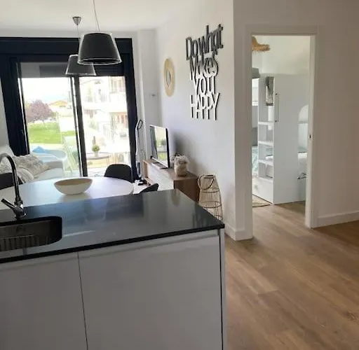 Precioso Con Terraza Y Piscina En Portonovo-sanxenxo