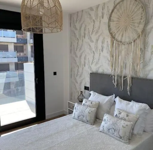 Precioso Con Terraza Y Piscina En Portonovo-sanxenxo