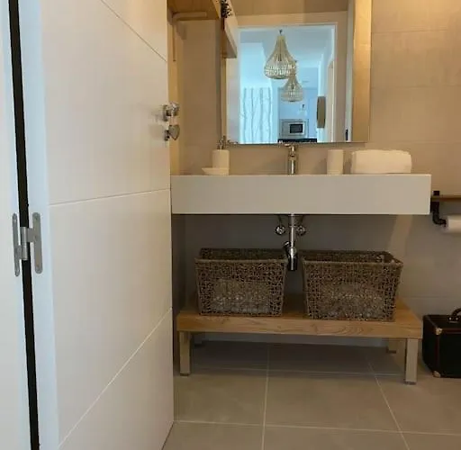 Διαμέρισμα Precioso Con Terraza Y Piscina En Portonovo-sanxenxo